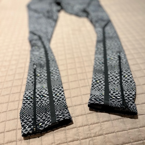 Nike | EUC! Epic *LUX* Tights Dri-Fit Running Reflective Long Leggings Geometric - Picture 9 of 15